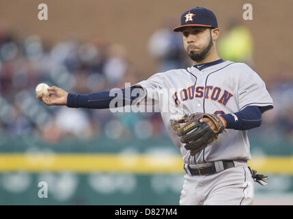 Beardless Marwin Gonzalez has found a home with the Yankees