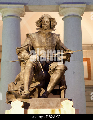 MADRID - MARCH 9: Velesquez statue for Museo nacional del prado by Aniceto Marinas from year 1899 on March 9, 2013 in Madrid. Stock Photo