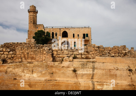 View of Nabi Samwil mosque built over the tomb of Samuel the traditional burial site of the biblical Hebrew and Islamic prophet Samuel, located adjacent to the Palestinian village of Nabi Samwil at the outskirts of Jerusalem in the West Bank, Israel. Stock Photo