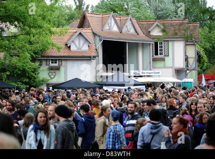 Berlin, Germany. 18th May 2013. Berlin, Germany. 18th May 2013. Visitors stand in the former Spreepark in Berlin, Germany, 18 May 2013. The London Indie band The XX invited musician friends to a concert at the deserted Spreepark area. Photo: BRITTA PEDERSEN/dpa/Alamy Live News/dpa/Alamy Live News Stock Photo