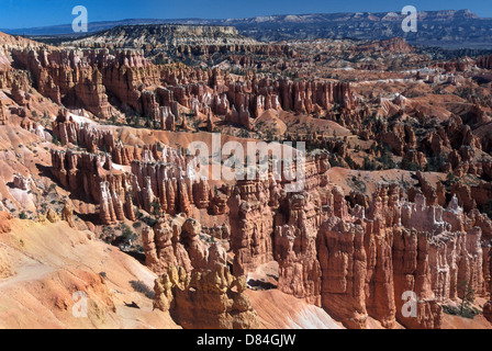 Sunset Point along the Rim Trail is a popular lookout spot for wonderful views of the remarkable rock formations in Bryce Canyon National Park in Utah. Stock Photo