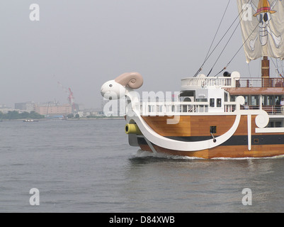 12 July 03 One Piece The Going Merry Front 3 Odaiba Tokyo Stock Photo Alamy