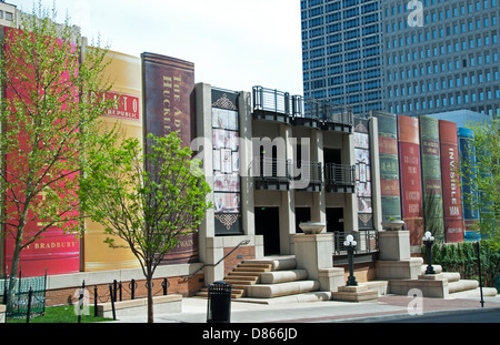 Kansas City Public Library, where the exterior walls are designed as books Stock Photo