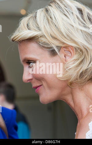 London, UK, 18 May 2013. Actress Emilia Fox. Press preview day at the RHS Chelsea Flower Show, London. Photo: Nick Savage/Alamy Live News Stock Photo