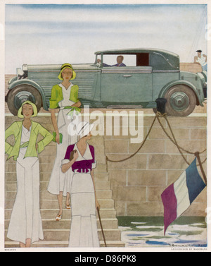 Fashion: three women and car, French Riviera, 1931 Stock Photo