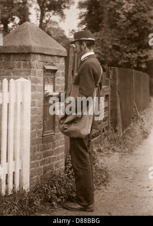 ENGLISH RURAL POSTMAN Stock Photo