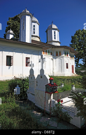 Church Biserica Parohiala at Vranesti, Wallachia, Romania Stock Photo
