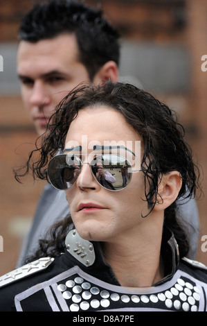 Matt Fiddes and Michael Jackson tribute act at Wyvern Theatre Swindon Stock Photo