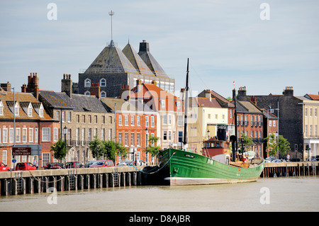 River Yare At South Quay, Port Of Great Yarmouth, England. Vintage ...