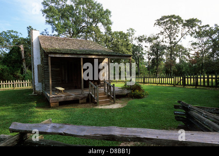 Elk283-4168 Louisiana, Cajun Country, St Martinville, Longfellow Evangeline State Historic Site, Acadian cabin Stock Photo