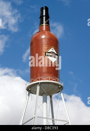 Worlds Largest Whiskey Bottle Water Tower from the corner of West Kentucky  Street and Dixie Highway in Louisville, Kentucky, USA Stock Photo - Alamy