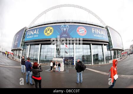 Wembley Stadium, London, UK. 24th May 2013. UEFA Champions League Final Borussia Dortmund vs FC Bavaria Munich. Picture shows the Wembley Stadium  venue. Credit: Action Plus Sports Images/Alamy Live News Stock Photo