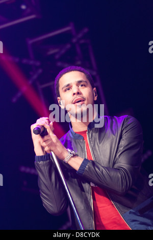 Jermaine Lamarr Cole, better known by his stage name J. Cole, is a ...