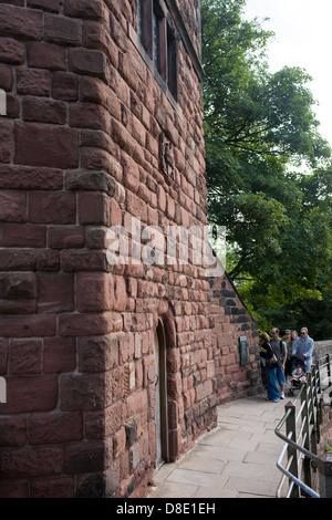 The well worn paths of the Roman wall that surrounds Chester, Cheshire Stock Photo