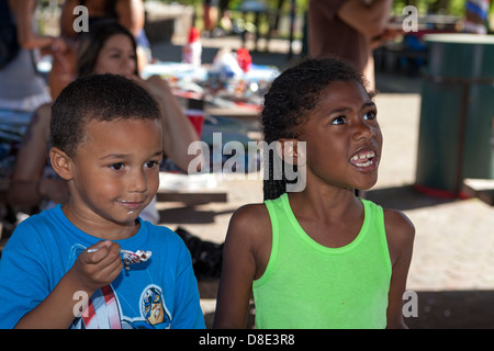 Four year-old birthday boy and his friend having birthday cake, Finley Park, Santa Rosa, California, USA, North America Stock Photo