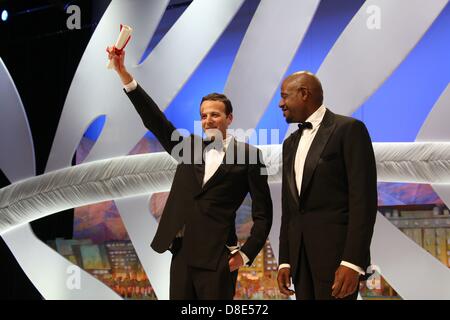 Cannes, France,  26 May 2013. Best Director winner Amat Escalante (l) and actor Forest Whitaker attend the closing ceremony during the 66th Cannes International Film Festival at Palais des Festivals in Cannes, France, on 26 May 2013. Photo: Hubert Boesl/DPA/Alamy Live News Stock Photo