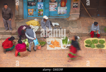 People selling vegetables, Bhaktapur (UNESCO World Heritage Site), Kathmandu Valley, Nepal Stock Photo
