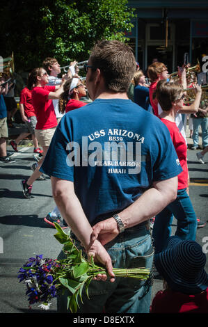 Lititz, USA. 27th May 2013. Memorial Day parade and cemetery presentation in Lititz, PA the official AMERICAS COOLEST SMALL TOWN. Credit: brt PHOTO /Alamy Live News Stock Photo