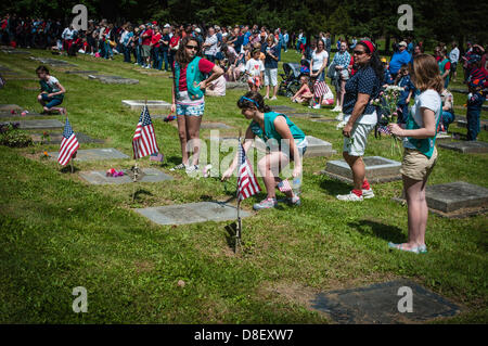 Lititz, USA. 27th May 2013. Memorial Day parade and cemetery presentation in Lititz, PA the official AMERICAS COOLEST SMALL TOWN. Credit: brt PHOTO /Alamy Live News Stock Photo