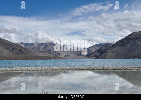 India, Jammu and Kashmir, Ladakh, Pangong Tso (Pangong lake) Stock Photo