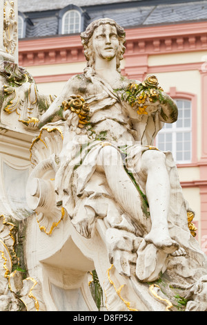 Trier/ Treves: Sankt Georgsbrunnen (Fountain of Saint Georg) at the 'Kornmarkt'; Rhineland-Palatinate, Germany, Europe Stock Photo