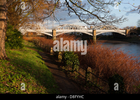 Barnes Railway Bridge Barnes London England Stock Photo