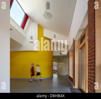 The Winchcombe School, Newbury, United Kingdom. Architect: Architype Limited, 2012. School corridor and circulation space. Stock Photo