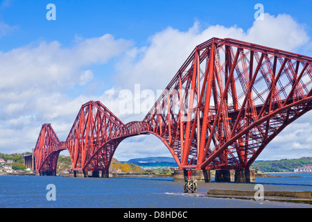 The Forth Rail Bridge at South Queensferry near Edinburgh Lothian Scotland UK GB EU Europe Stock Photo
