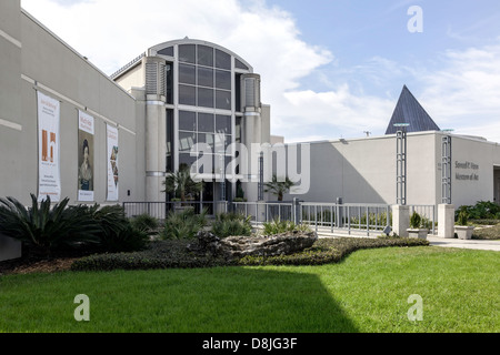 Main entry to the Samuel P. Harn Museum of Art located at the University of Florida in Gainesville, Florida. Stock Photo