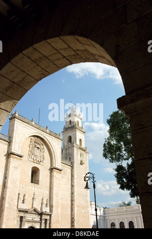 The 16th century cathedral or Catedral de Ildefonso on Plaza Grande in Merida, Yucatan, Mexico Stock Photo