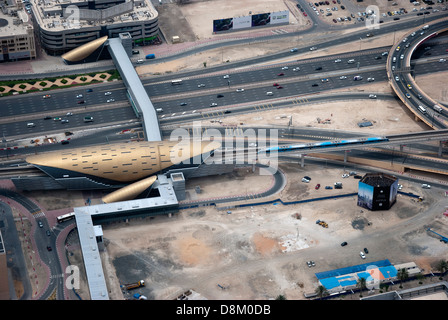 Monorail Train Leaving Burj Khalifa Dubai Mall Monorail Station Sheikh Zayed Road Stock Photo