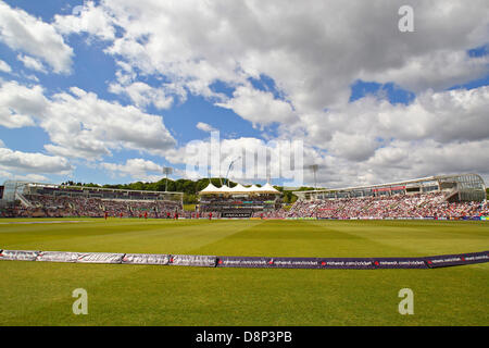 Southampton, UK. 2nd June, 2013. A general view of play during the 2nd Nat West one day international cricket match between England and New Zealand at Lords Cricket Ground on June 02, 2013 in London, England, (Photo by Mitchell Gunn/ESPA/Alamy Live News) Stock Photo