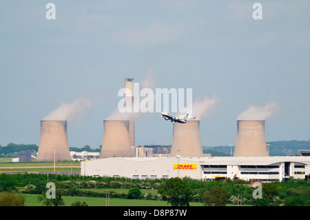 A Ryanair Boeing 737 taking off from East Midlands Airport. Stock Photo