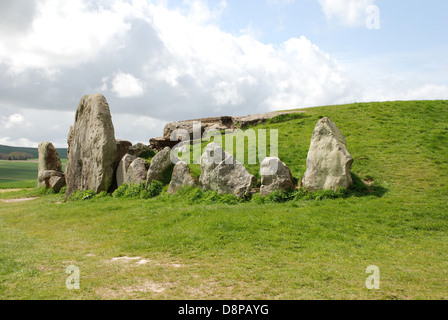 West Kennet Long Barrow Avebury Silbury Wiltshire England Stock Photo