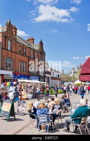 Busy Market place on Market day in Long Eaton Derbyshire England UK GB EU Europe Stock Photo
