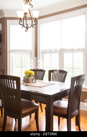 Sunlit Home Interior, Table and Chairs, USA Stock Photo - Alamy