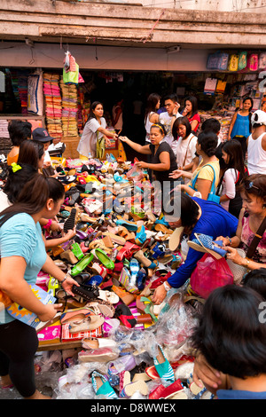 Shoes supplier in on sale divisoria