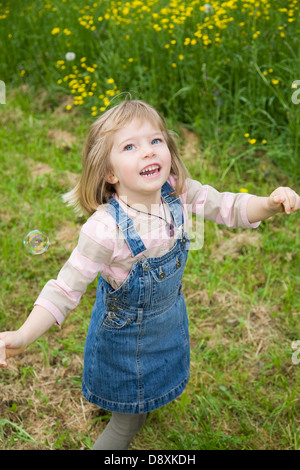 Kleines maedchen, 3 jahre hi-res stock photography and images - Alamy