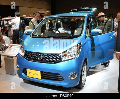 Tokyo, Japan. 6th June 2013. Nissan Motor Company unveiled a new mini-car 'Dayz' in Tokyo, Japan June 6, 2013. Nissan Chief Operating Officer (COO), Toshiyuki Shiga, showed the idea which aims to more than 10% domestic market share of mini-cars.  (Photo by Natsuki Sakai/AFLO/Alamy Live News) Stock Photo