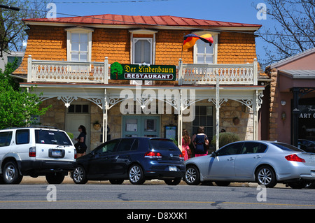Der Lindenbaum German restaurant in Fredericksburg, Texas, USA Stock Photo