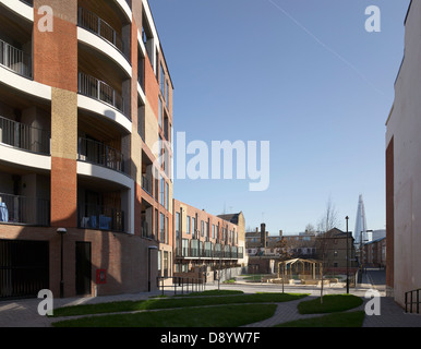 Library Street Affordable Housing, London, United Kingdom. Architect: Metaphorm Architects, 2012. Community gardens and housing Stock Photo