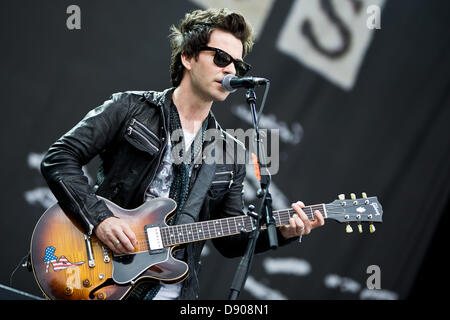 Nuremberg, Germany. 7th June 2013. Singer Kelly Jones from Welsh band Stereophonics performs at the music festival 'Rock im Park' in Nuremberg, Germany, 07 June 2013. Over 70,000 rock musicians are expected to the festival which continues until 09 June. Photo: DANIEL KARMANN/dpa/Alamy Live News Stock Photo