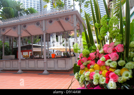 Singapore Raffles,hotel,Courtyard,Gazebo Bar,flower,roses,historic,Sing130201075 Stock Photo