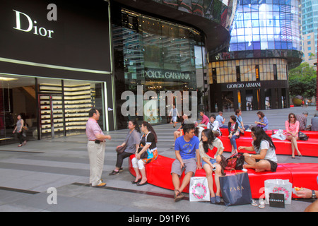 Giorgio armani store hong kong hi-res stock photography and images - Alamy