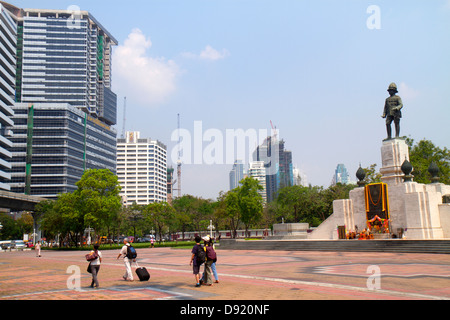 Bangkok Thailand,Thai,Silom,Lumphini Park,Lumpini,Lumpinee,Royal monument King Rama VI,Ratchadamri-Ratchaphrasong Commercial District,Thai130212008 Stock Photo