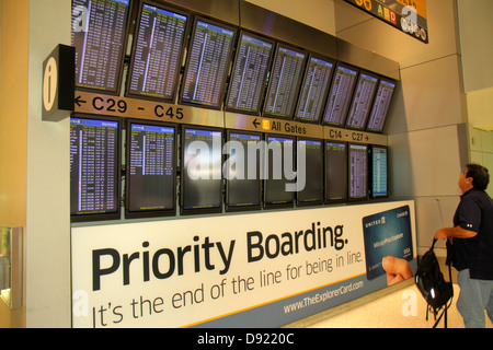 Texas,South,Southwest,Houston,George Bush Intercontinental Airport,IAH,gate,arrivals,departures,timetable,schedule,monitors,TX130129010 Stock Photo