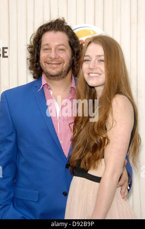 Jeffrey Ross, Virginia Collins at arrivals for SPIKE TV's Guys Choice 2013, Sony Pictures Studio, Culver City, CA June 8, 2013. Photo By: Michael Germana/Everett Collection Stock Photo