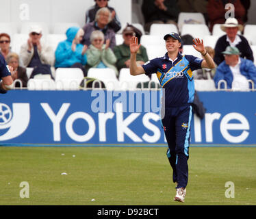 MATTHEW FISHER YORKSHIRE VIKINGS COUNTY CRICK NORTH MARINE ROAD SCARBOROUGH SCARBOROUGH ENGLAND 09 June 2013 Stock Photo