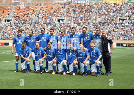 Glorie Azzurre team group line up (ITA), JUNE 9, 2013 - Football / Soccer : Glorie Azzurre team group (Top L-R) Stefano Eranio, Giuseppe Giannini, Dino Baggio, Massimo Oddo, Roberto Mussi, Christian Vieri, Marco Materazzi, Gianluca Pagliuca, Roberto Baggio, (Bottom L-R) Alessandro Costacurta, Franco Baresi, Angelo Di Livio, Luigi Di Biagio, Maurizio Ganz, Salvatore Schillaci, Angelo Colombo before the Japan-Italy Legend Match between J League Legend Players 2-2 Glorie AZZURRE at National Stadium, Tokyo, Japan. (Photo by Motoo Naka) Stock Photo