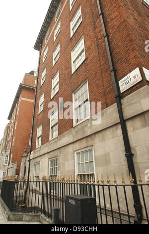 THE LONDON CLINIC THE LONDON CLINIC WITH PRINCE PHILIP INSIDE  LONDON ENGLAND 10 June 2013 Stock Photo